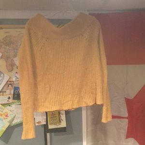 Knit crop top slouchy sweater.